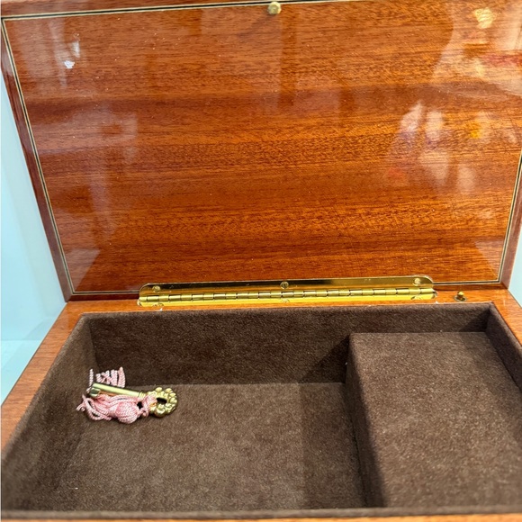 Vintage musical Jewelry Box Made in Italy - Picture 6 of 8